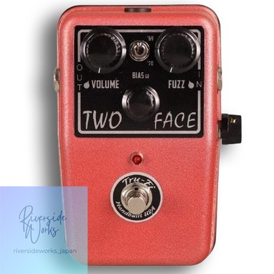 Tru-Fi Two Face Custom Red Fuzz Pedal Gitarreneffekt
