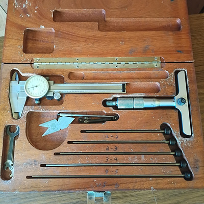 Mitutoyo Vintage Machinist Tool Set Dial Caliper Depth Micrometer Wood Case