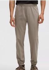 New Lululemon Men  s Pace Breaker Joggers In Warm Ash Gray. Size Med