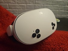 Meta Quest 3s 128GB HEADSET W/Facial Interface  Meta Headstrap No Charger 