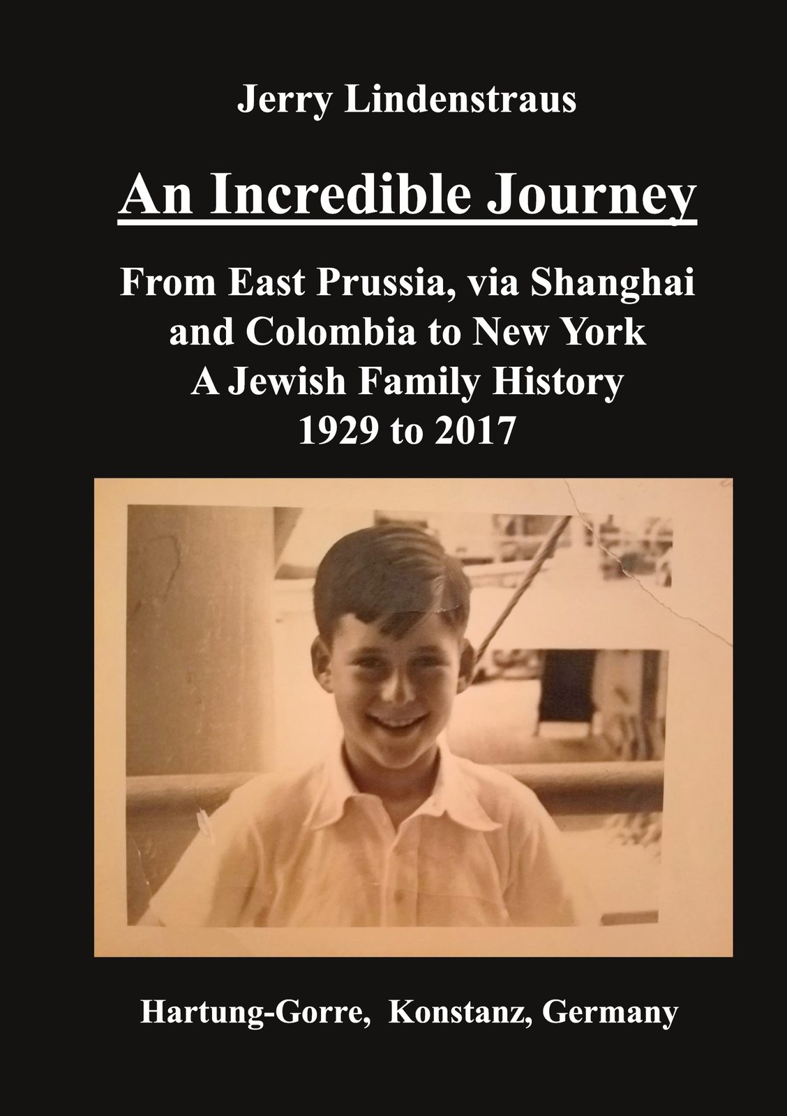 Thumbnail - An Incredible Journey (buch)