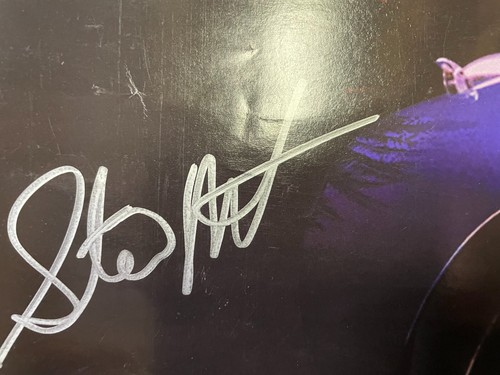 Barrett Jackson Items-Speed Channel Autographed Poster-Carroll Shelby's Cobra - Picture 8 of 12