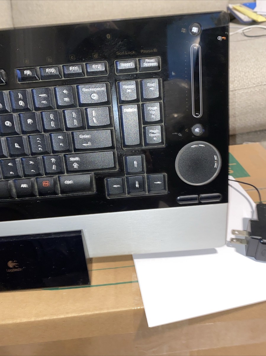 Logitech diNovo Edge Keyboard (Black) Y-RAY81 820-000954 Logitech diNovo Edge Keyboard (Black) Y-RAY81 820-000954
