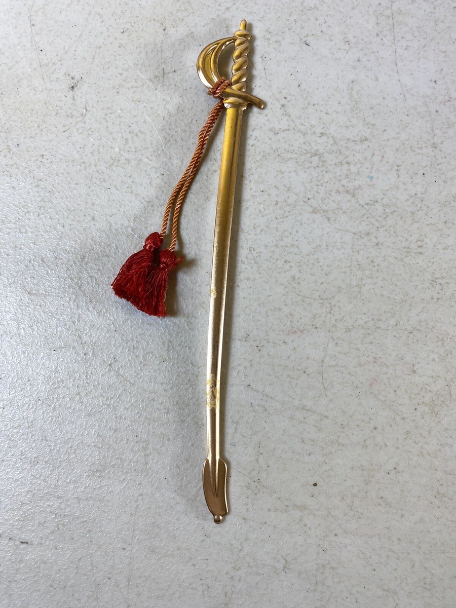 ⭐️明治時代 貼花 鬼面 鷹 翔雀文様 筒形壺 瓶 一点物 置物飾り 骨董品 Amazon.co.jp: タペストリー 掛ける絵 ポスター 和風 和柄 鬼の