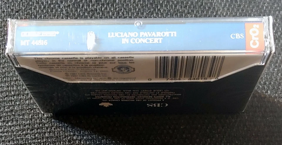 LUCIANO PAVAROTTI – IN CONCERT CASSETTE  FACTORY SEALED - Image 2 of 2