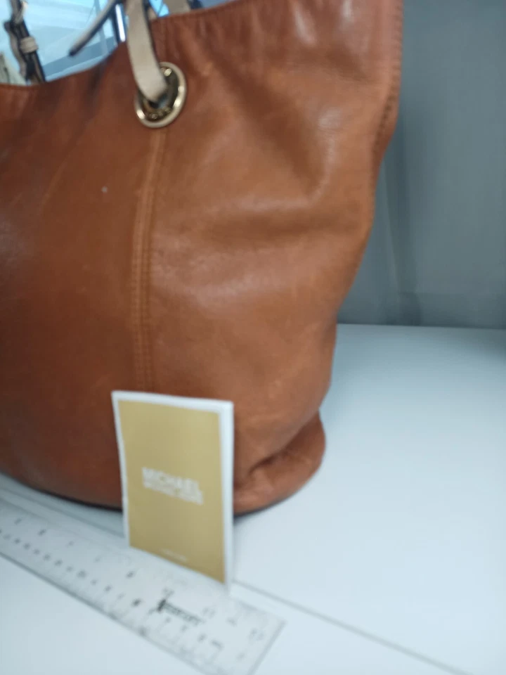 Bolso de mano Michael Kors Jet Set grande camel de cuero liso Foto 3 de 4