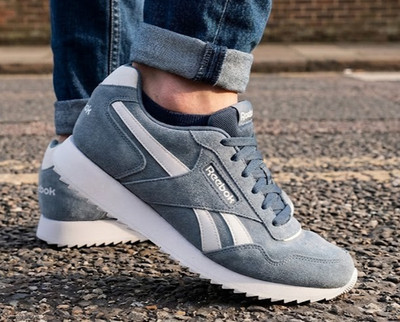 Reebok klassischer Stil Wildleder Turnschuhe alle Größen Glide grau neu im Karton Klassiker RGRSWM