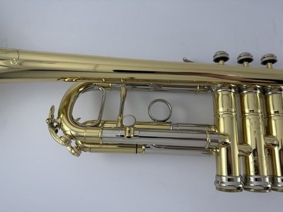 Trumpet BUESCHER “The Aristocrat Custom Built Model 240” by
