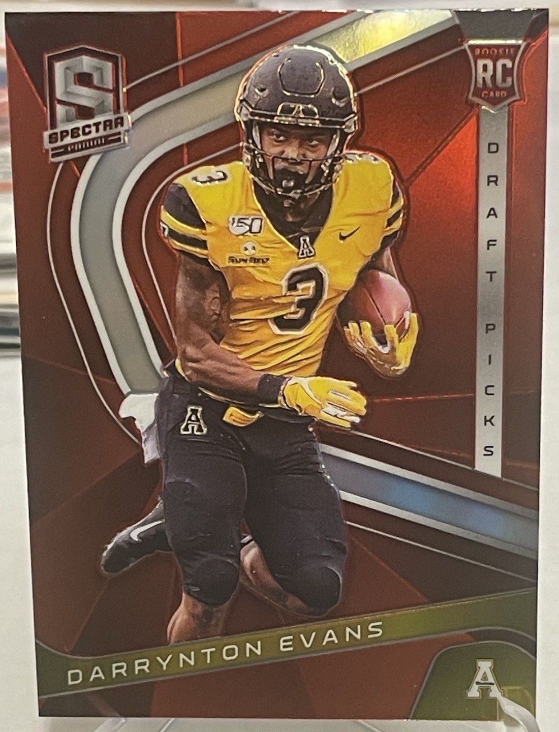 Darrynton Evans ~ 2020 Panini Chronicles Spectra ~ Red Prizm Rookie TITANS