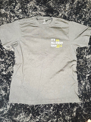 OVO It s All A Blur Tour IAAB 2023 Gray Double-Sided Graphic Tee Men s M