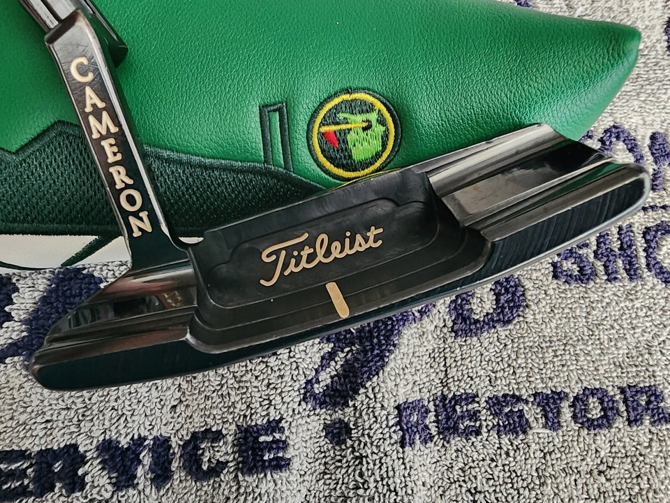 Putter Scotty Cameron Classic Newport Noir - 35 Pouces, Droitier, Acier Carbone - Comme Neuf