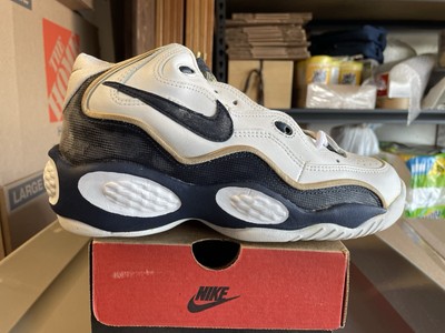 Authentic 1996 Nike Air Fight Sneakers 1996 Nike Sky Flight Turbulence Black Met Silver White sz  main image 3