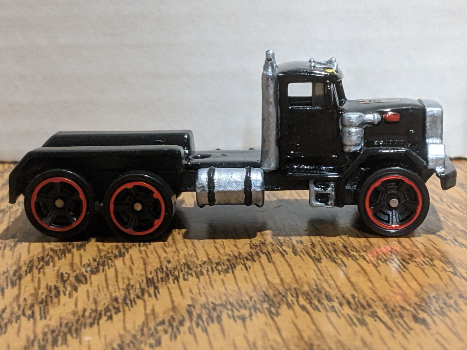 Picture 4 of 6