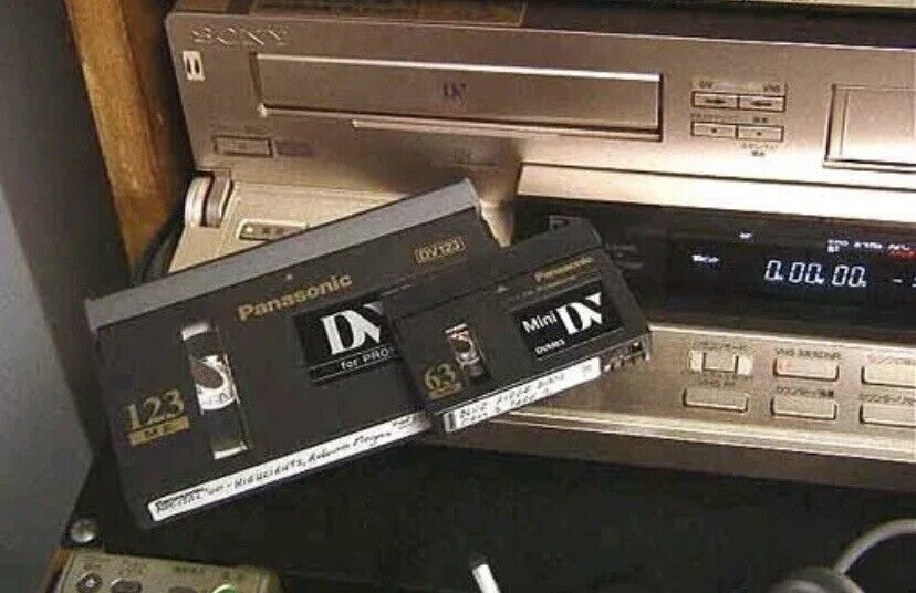 Sony ES WV-DR7 DVCAM/DV/Mini DV/SVHS/VHS Firewire Video Sony ES WV-DR7 DVCAM/DV/Mini DV/SVHS/VHS Firewire Video