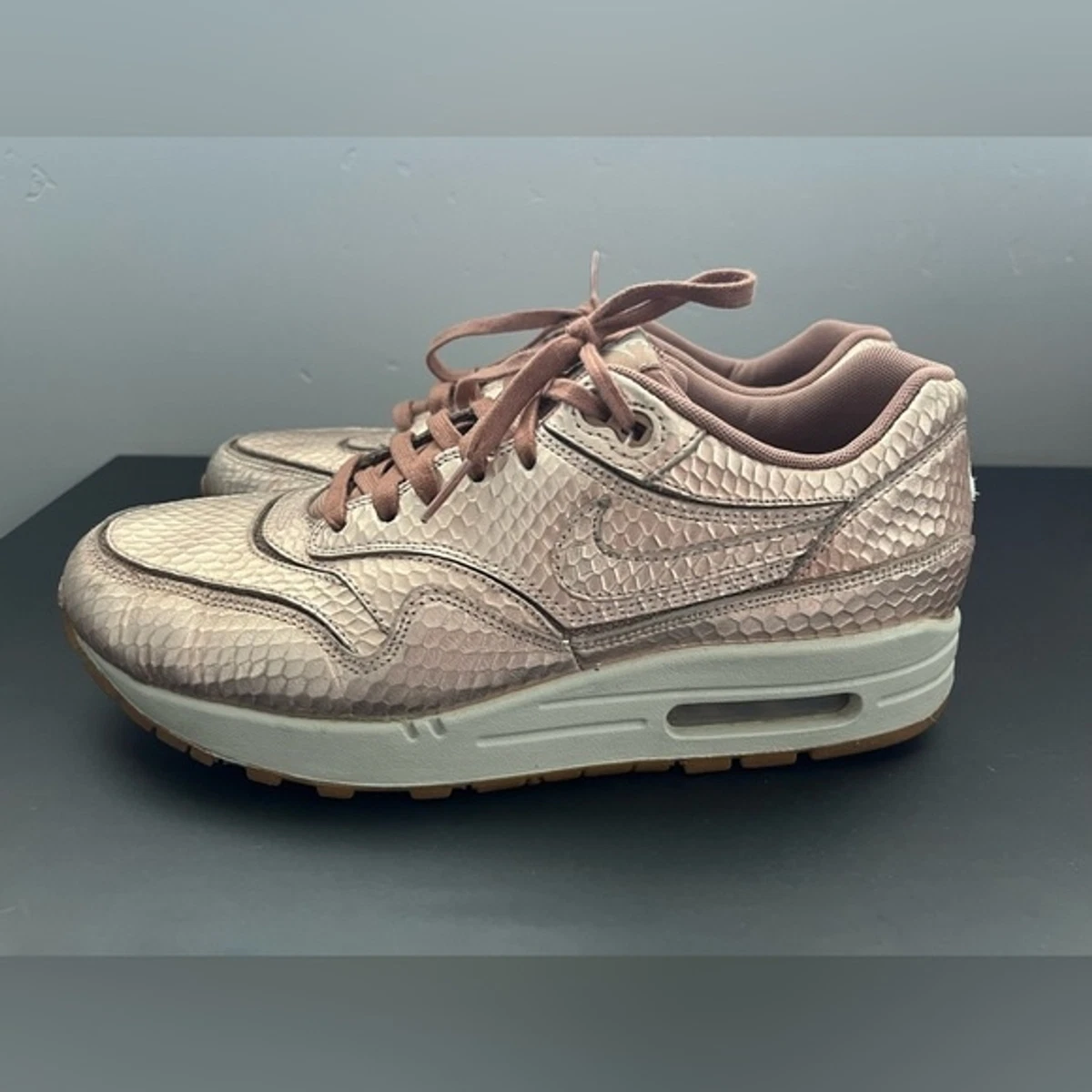NIKE Air Max 1 Rose Gold Women s Size 9