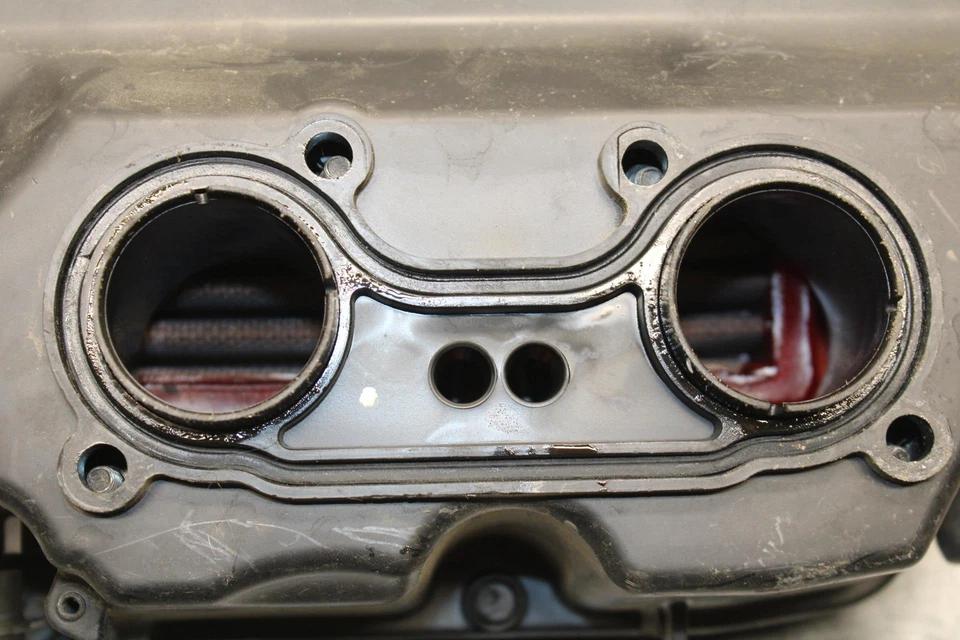 Honda Interceptor 800 VFR800A 2008 caja de aire ABS caja de filtro de admisión de aire BB566 Foto 3 de 4