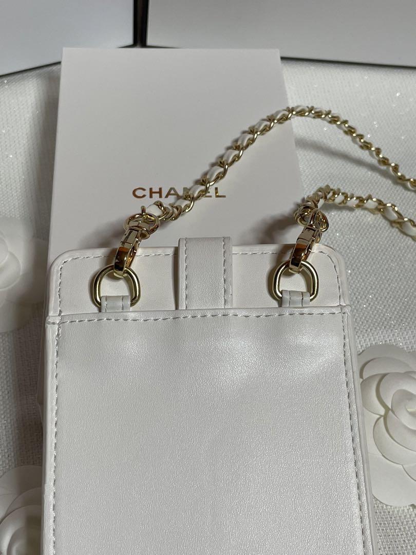 NEW Chanel Novelty Smartphone Pouch Shoulder Coco Crush White Gift