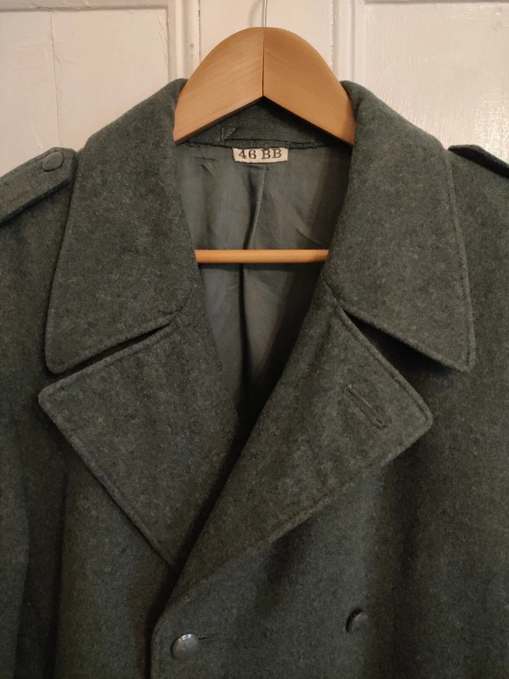Genuine Vintage Swiss Army Blue Wool Overcoat, Pristine, Large - Image 3 of 4