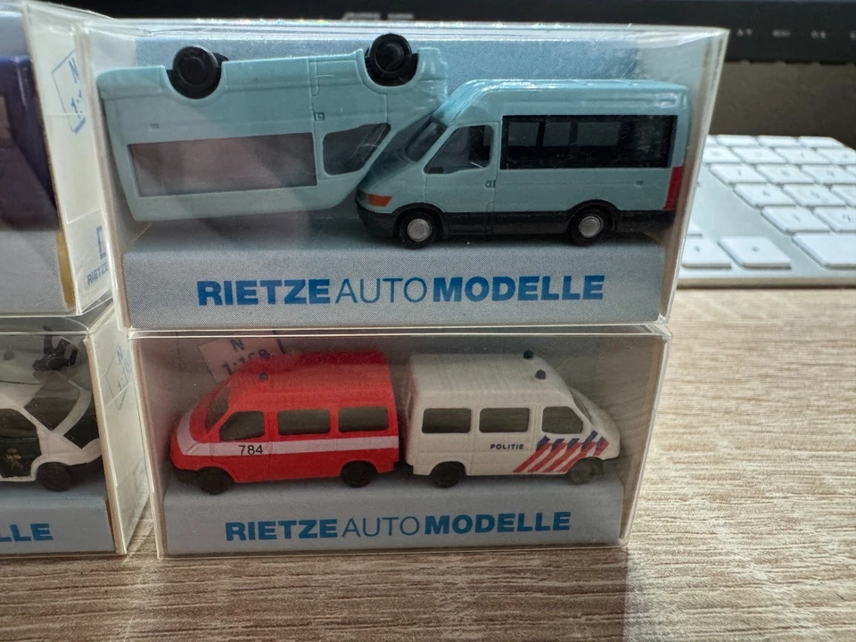 4 Paquetes Rietze PKW/Transporter 1:160 En OVP Estado Sin Usar NR2 - Imagen 3 de 4