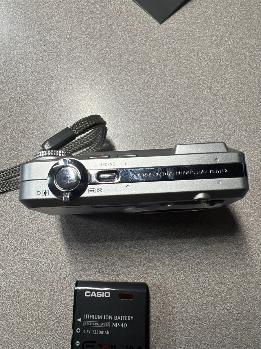 Casio EXILIM EX-Z850 8.1MP 2.5