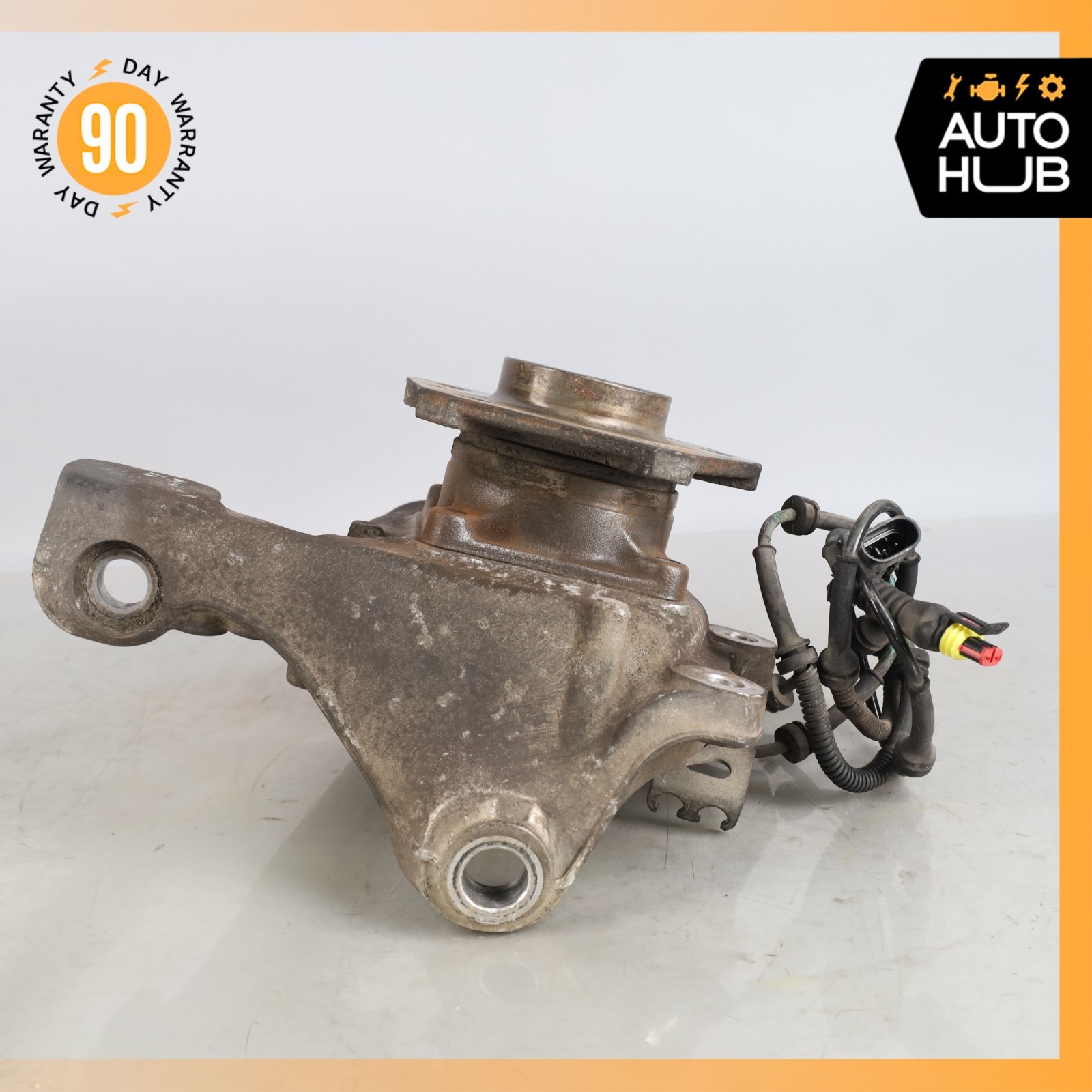 03-10 Maserati GranTurismo M145 Front Right Side Spindle Knuckle Hub OEM 47k