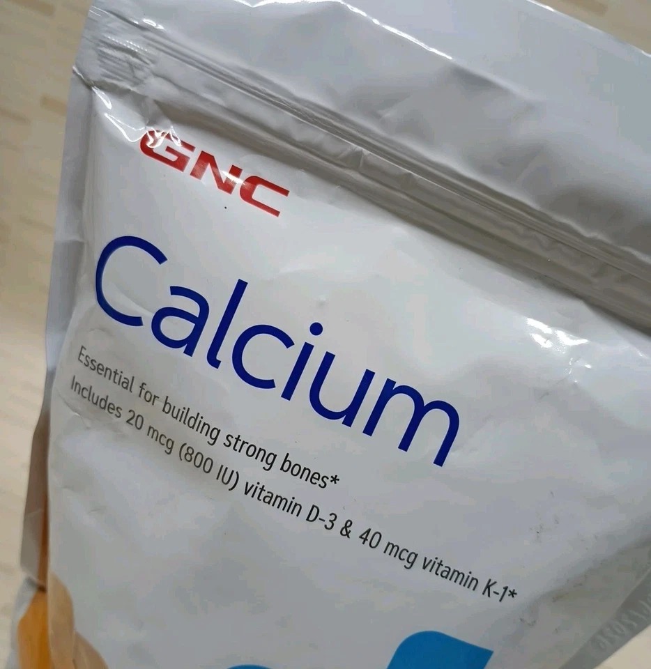 GNC Calcio 600mg Masticable Suave Caramelo 60 Porciones Vitamina D-3 K 06/26 Foto 3 de 4