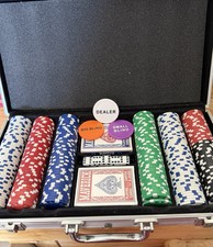 Jeu de 300 jetons de poker Brookstone Professional avec cartes à jouer Maverick avec serrure et clé