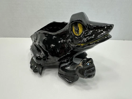 VTG Black McCoy Pottery Frog Planter Black W/Yellow Accents Missing Umbrella