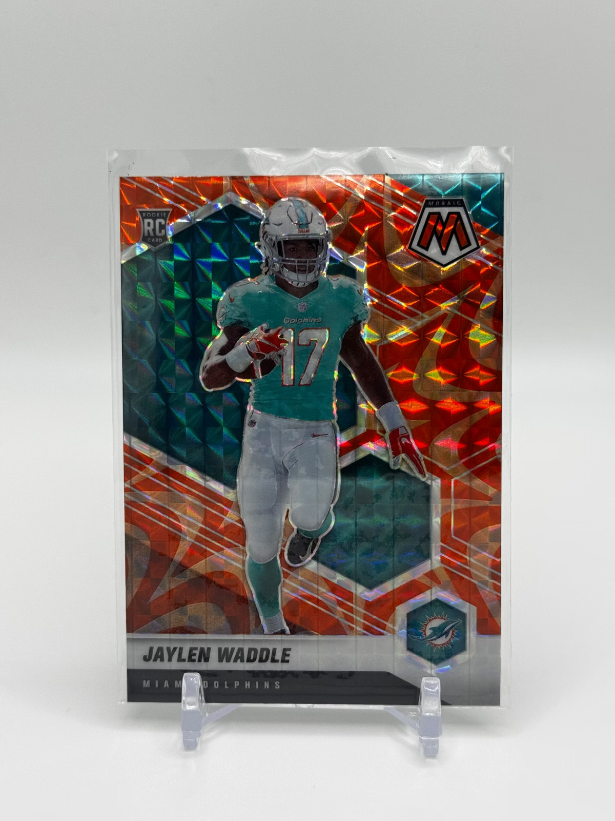 2021 Panini Mosaic Rookie Jaylen Waddle #308 Reactive Orange Prizm (RC) Dolphins