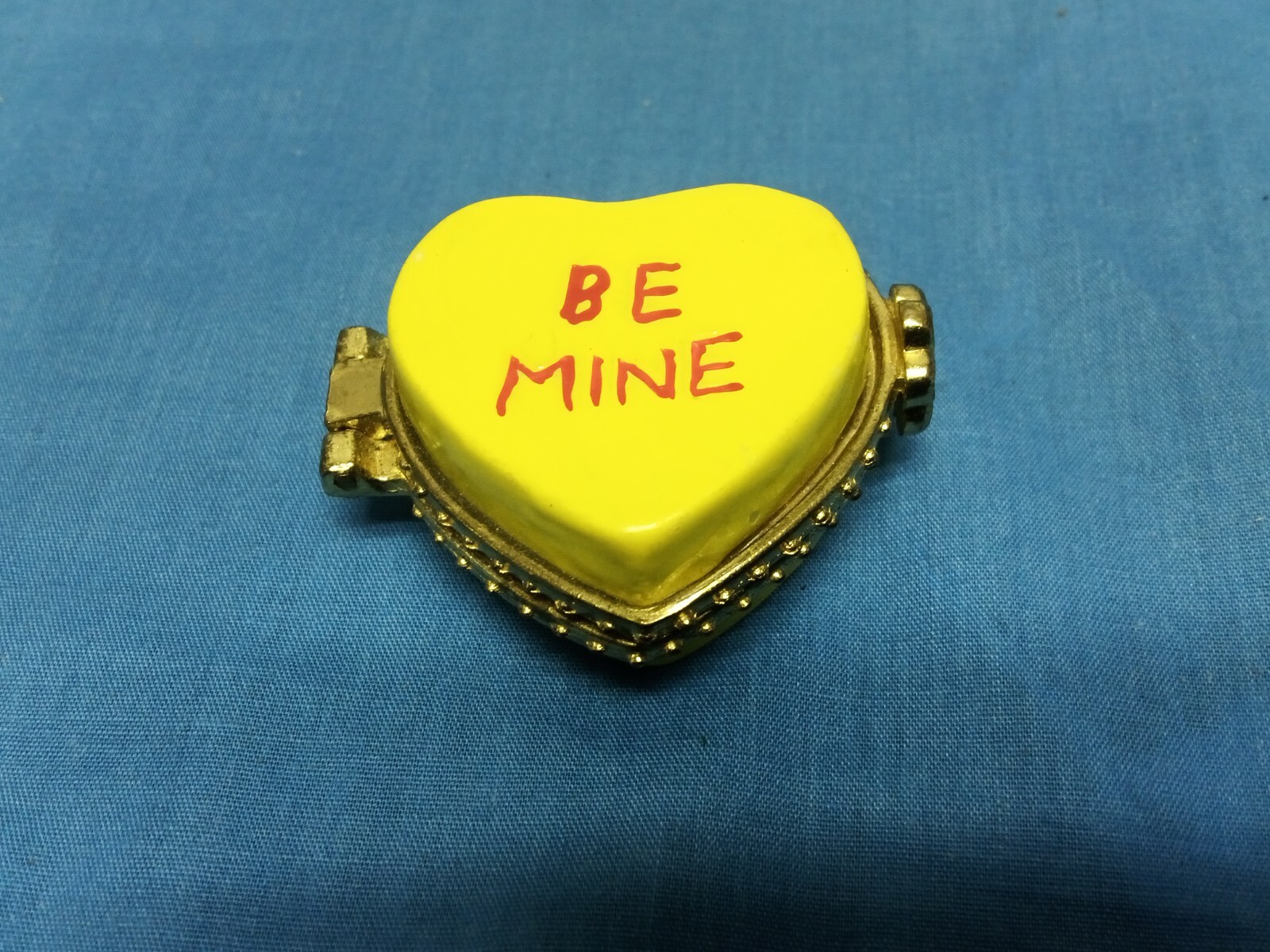 Ceramic Yellow Trinket Box Heart 