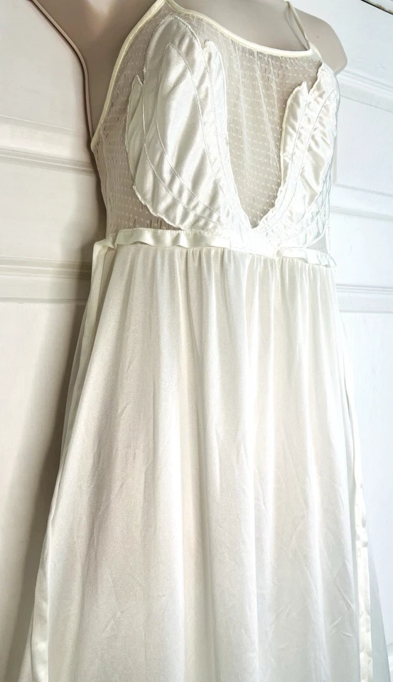 Vtg Diane Von Furstenberg Petite SMALL Long Satin Front Bodice Nightgown Gown - Image 3 of 4