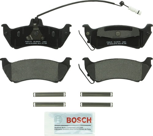 Disc Brake Pad Set-QuietCast Ceramic Brake Pads with Hardware