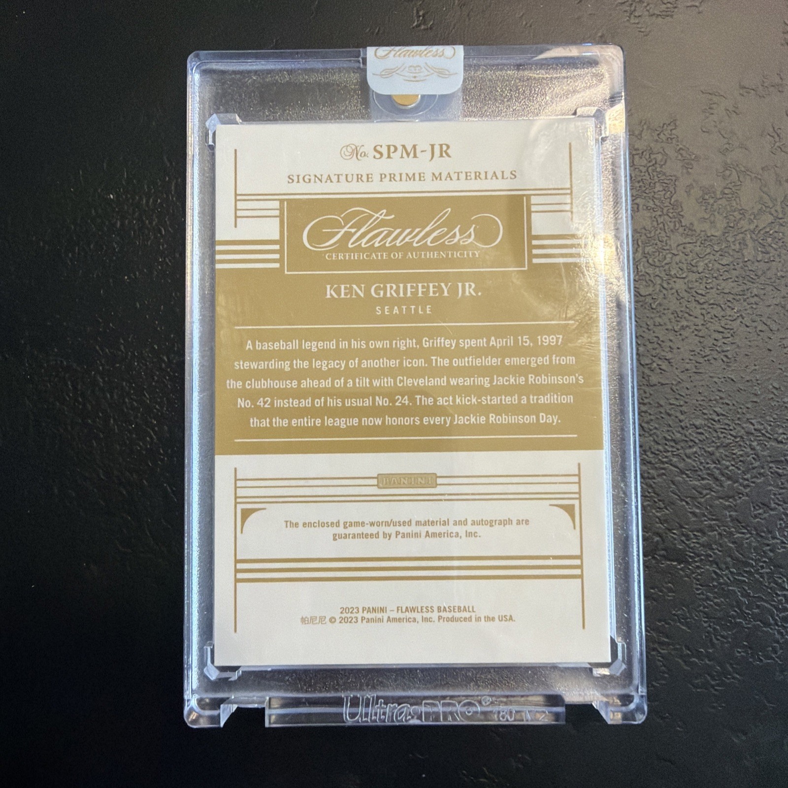 2023 Panini Flawless Ken Griffey Jr. Signature Prime Game Used Auto Patch 4/5 view 2