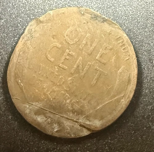 1911 Lincoln Wheat Cent  ~ Strike ~ Off Center ~ Error