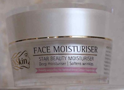 Star Beauty Face Moisturiser Star Beauty Face Moisturiser is a luxurious, deep moisturiser and a wrinkle softener. Instant radiance, luxurious silky feel to last all day long.No Nano Materials.Some ingredients have GRAS status.Paraben Free, Silicone Free and EDTA Free. (9352755059132)