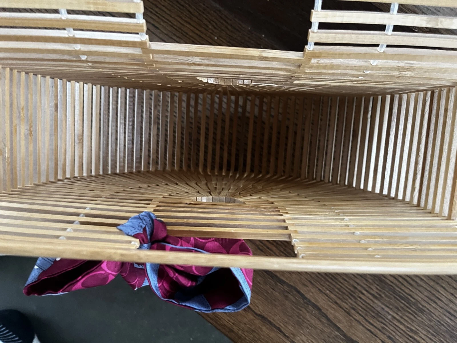 Sciarpa Coach rosa bordeaux blu vimini legno borsa borsetta