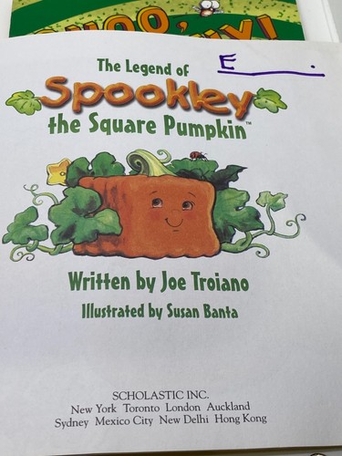 3 each Scholastic Books including the Frog Prince & 2 more - Picture 5 of 12