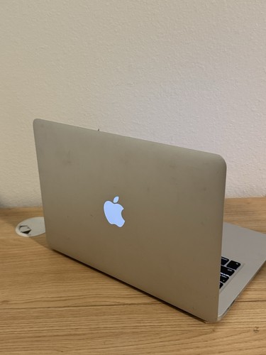 MacBook Air 2017 A1466 13" i5 8GB RAM 256GB SSD macOS Ventura APPLE OEM - Afbeelding 9 van 11