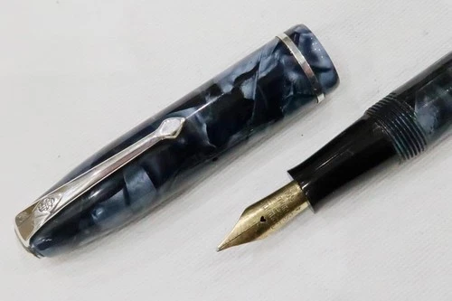 CONWAY STEWART 75  BLUE BLACK MARBLED MARBLED FOUNTAIN PEN C1952 FULLY SERVICED