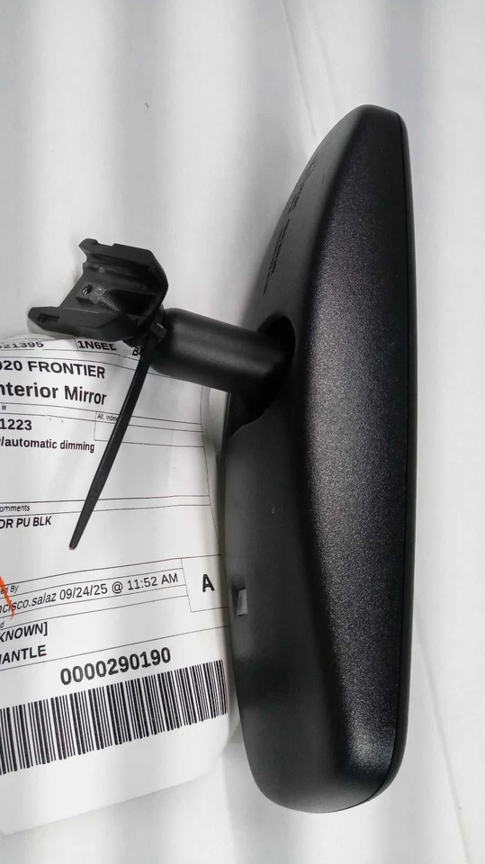 Used Front Center Interior Rear View Mirror fits: 2020 Nissan Frontier w/automat - Изображение 2 из 4
