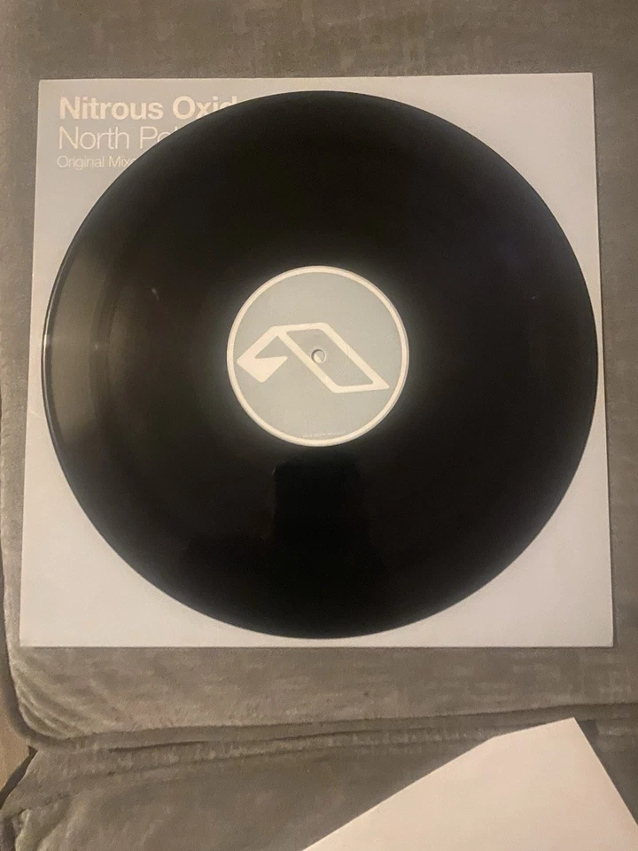 vinyl records - Image 3 of 4