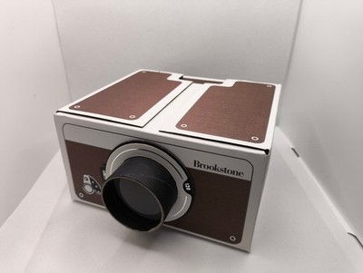 Brookstone Smartphone Projector   Retro Cardboard Mini Projector