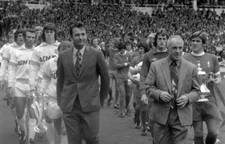 Brian Clough New Manager Of Leeds United And Bill Shankly 1974 OLD PHOTO