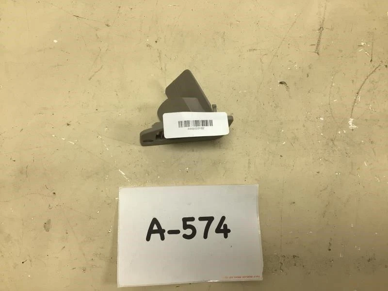 2012 DODGE GRAND CARAVAN PAINEL LATERAL DIREITO DO PASSAGEIRO GRADE DE VENTILAÇÃO INFERIOR FABRICANTE DE EQUIPAMENTO ORIGINAL+ - Imagem 4 de 4