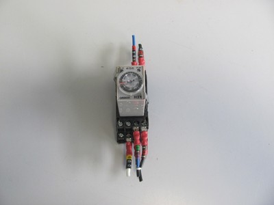Omron - Mod. H3Y-4 Timer / Zeitrelais