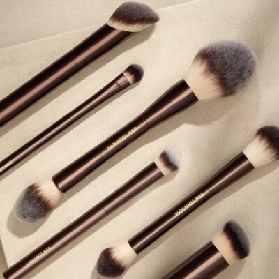 HOURGLASS Vegan Brushes Foundation/Powder/Blush/Contour/Eye Shadow Brush