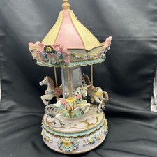 wind up musical carousel Works
