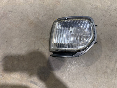 Toyota Land Cruiser 80 Series Used Left Corner Lamp Depo 01-212-1551 1990-1997