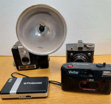 Lot of 4 vintage collectable cameras including 2 Brownie cameras PARTS ONLY