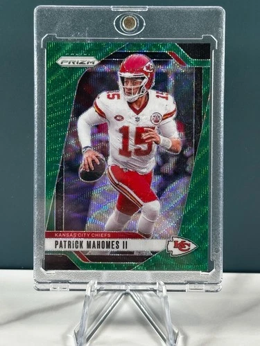 2024 Panini Prizm Patrick Mahomes II Green Prizm Kansas City Chiefs #138